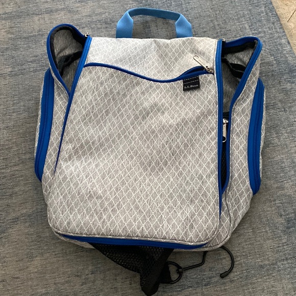 L.L. Bean Bags Ll Bean Hanging Toiletry Bag Poshmark